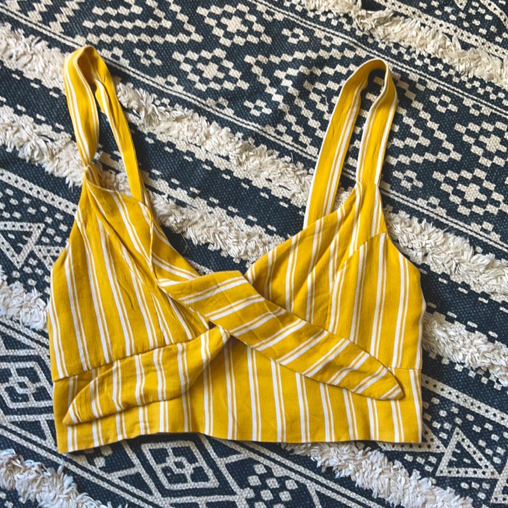 XS